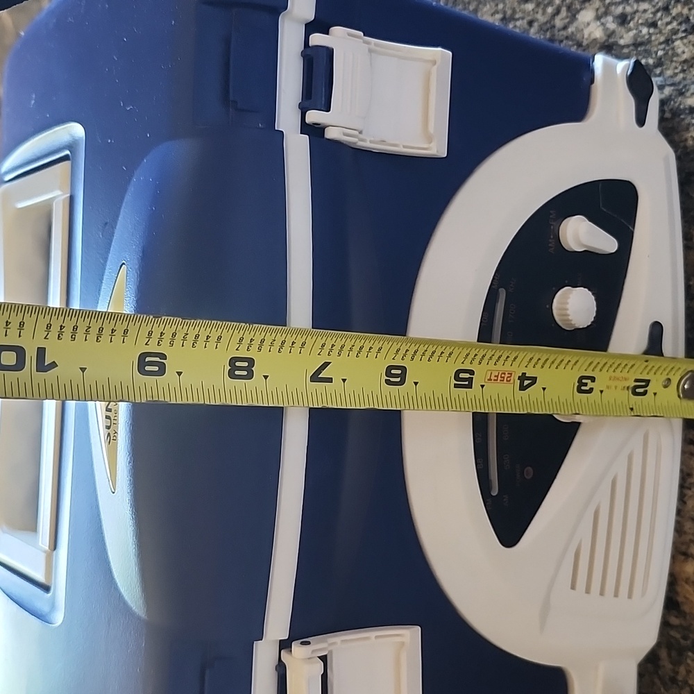 Adventure Cooler With Built In Radio - NWT - Picture 11 of 12